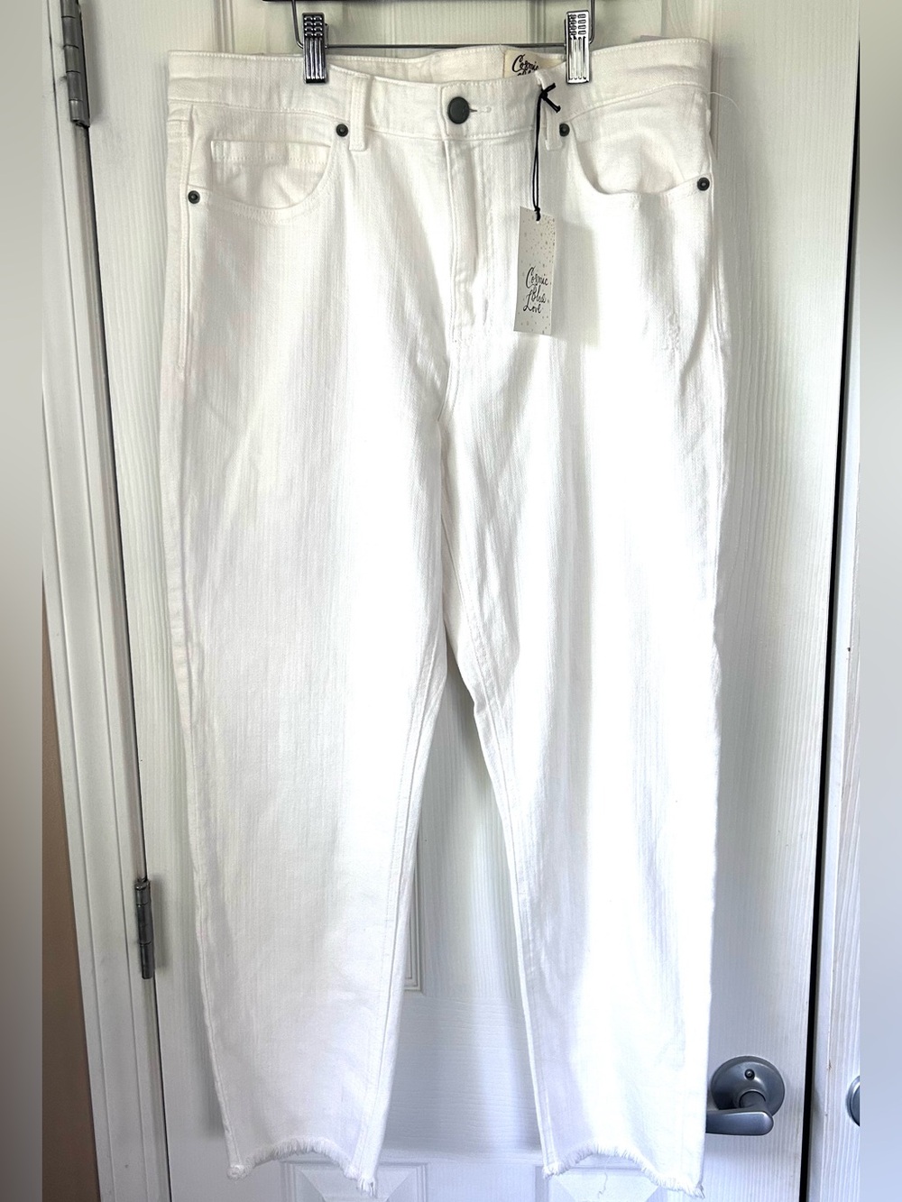 Cosmic Blue Love White Relaxed Straight Jeans Raw Hem Size 32 NWT